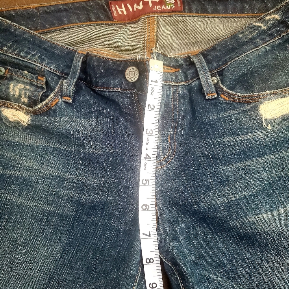 Embroidered Pocket Jeans by HINT - Picture 5 of 8